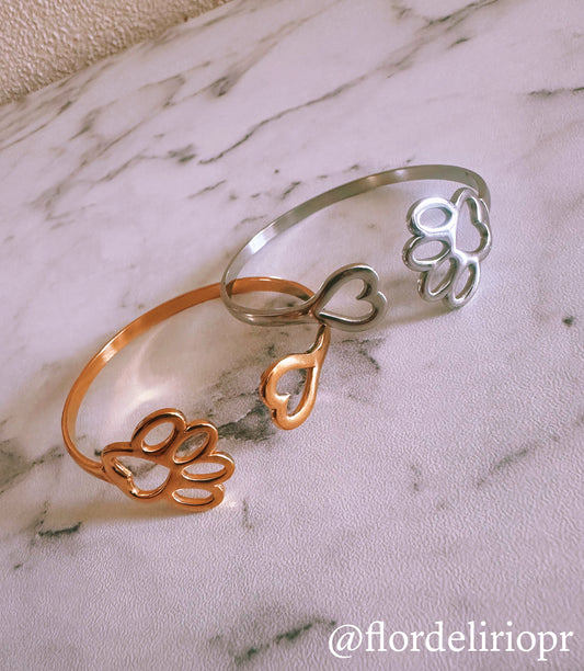 Paw and heart bangle