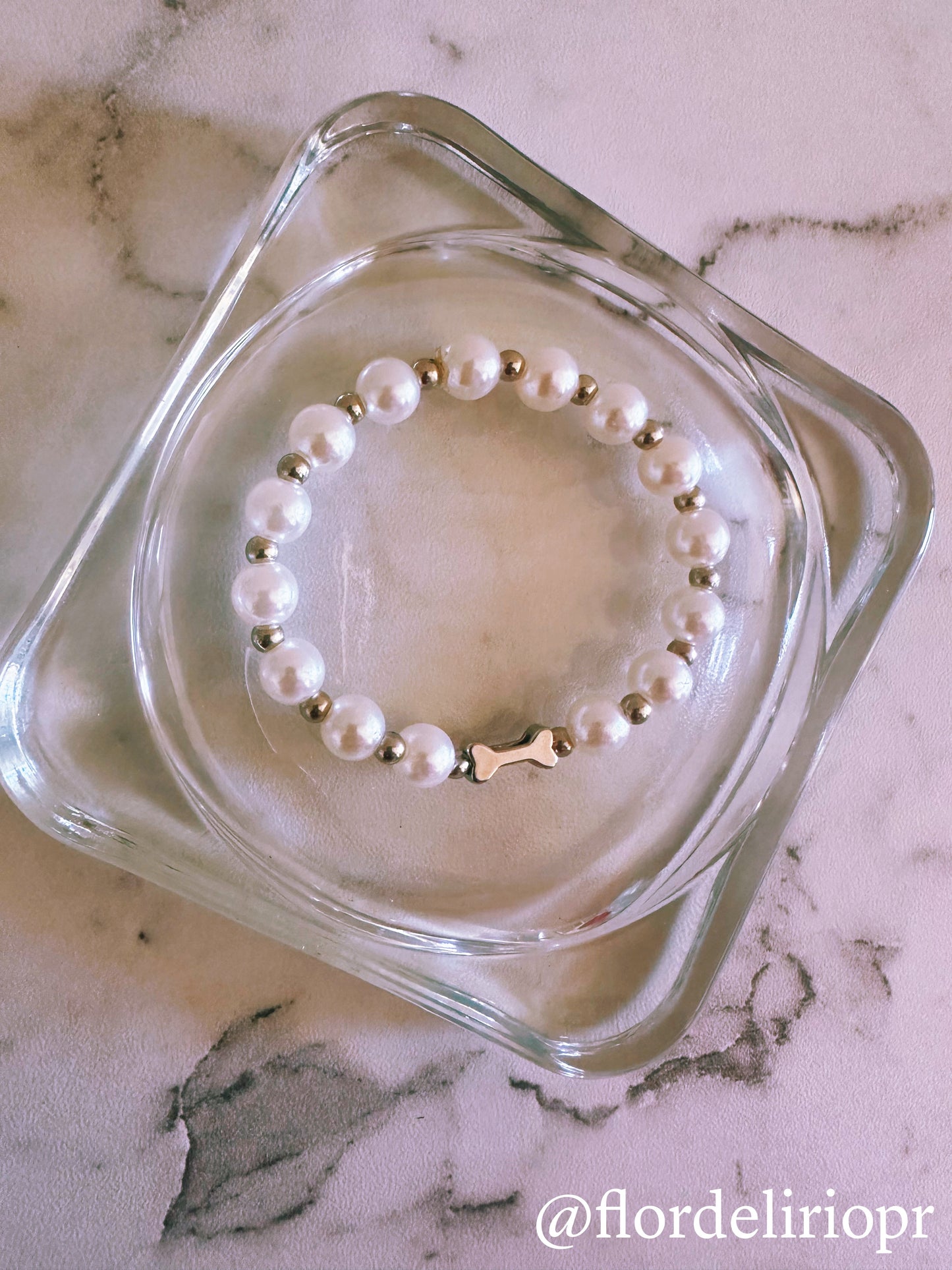 Dog bone and pearls bracelet