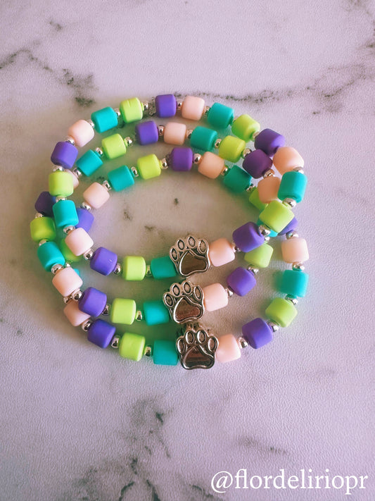 Softy beads paw bracelet