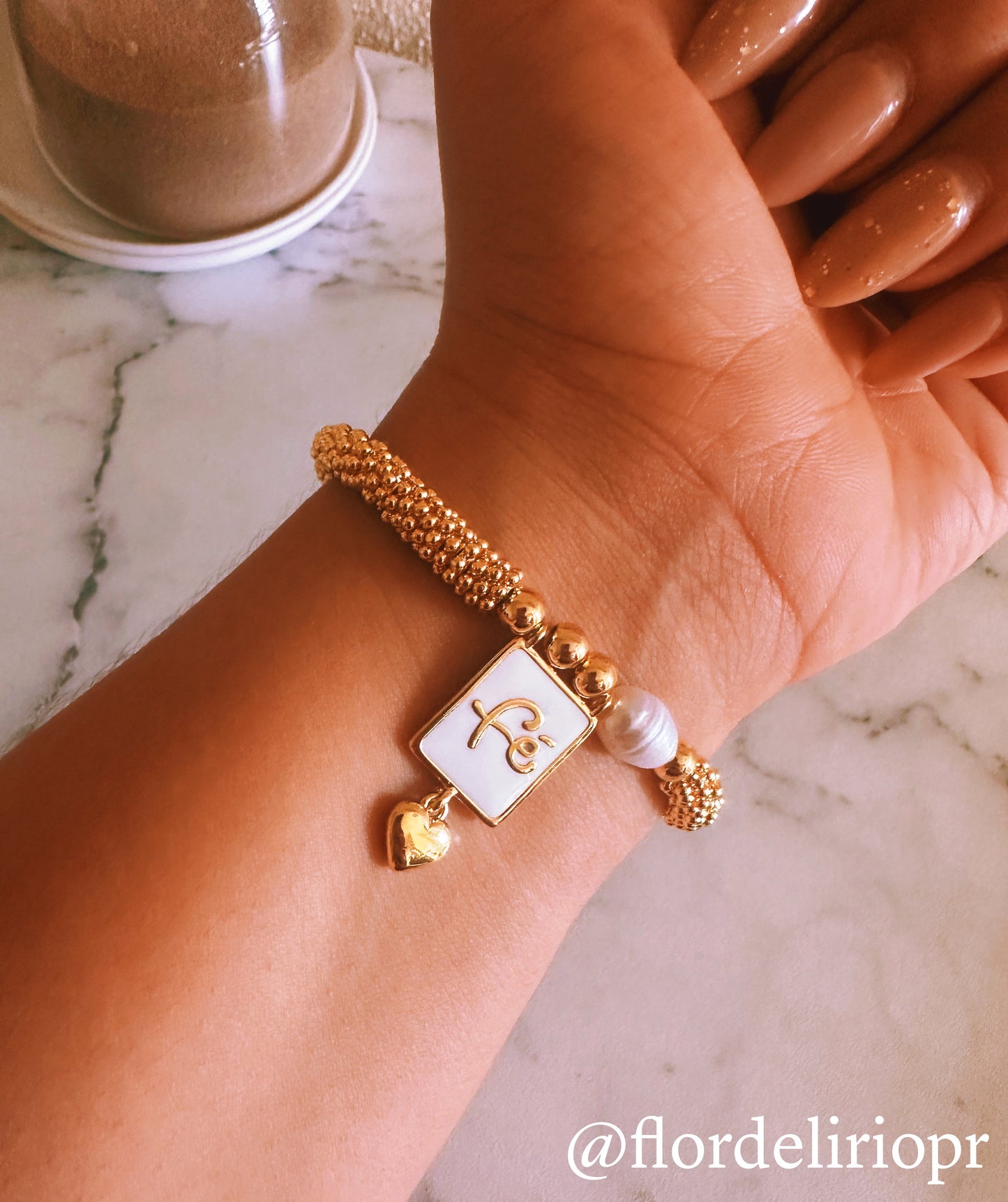 Fe love gold bracelet