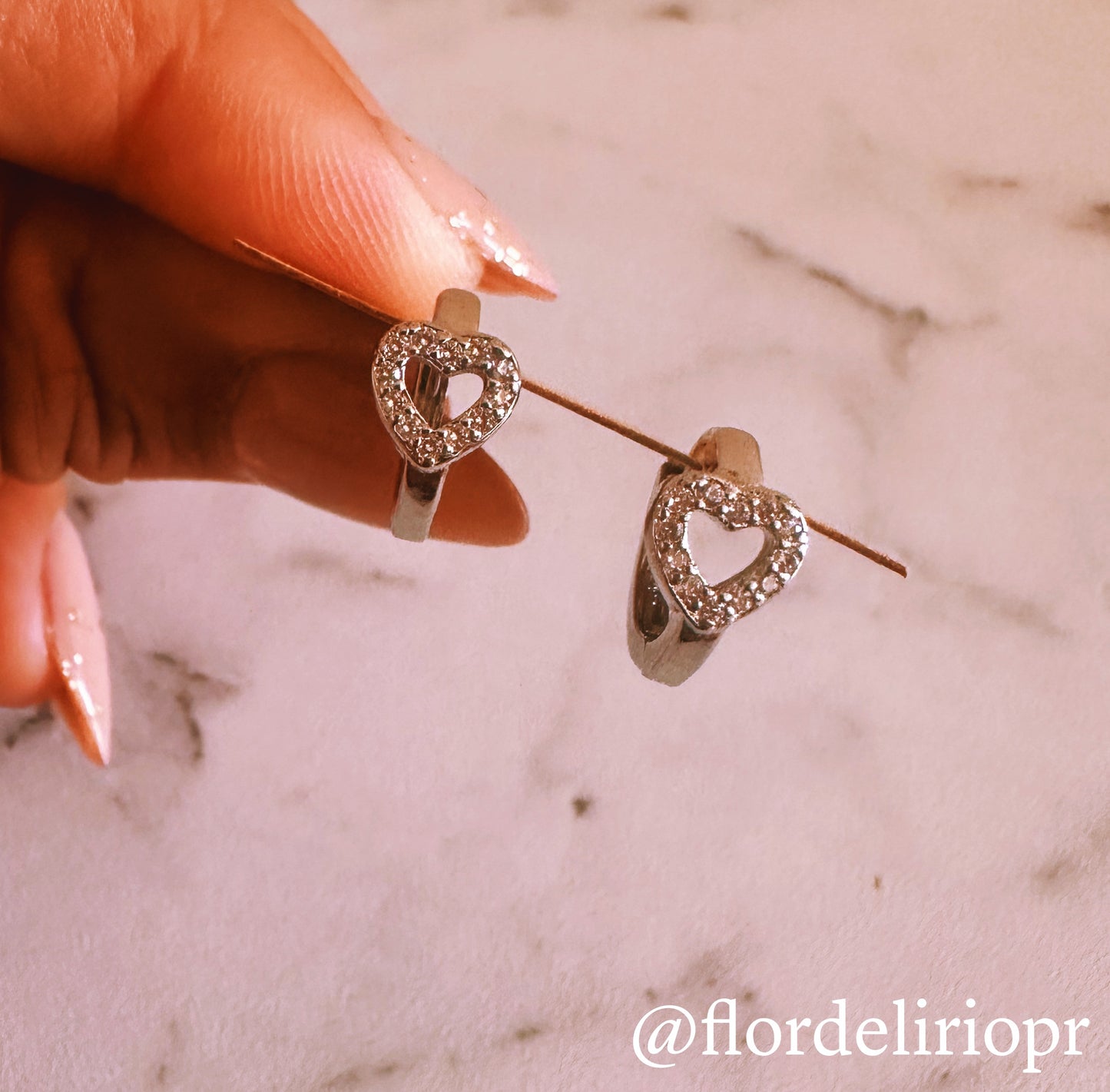 Zircons heart earrings