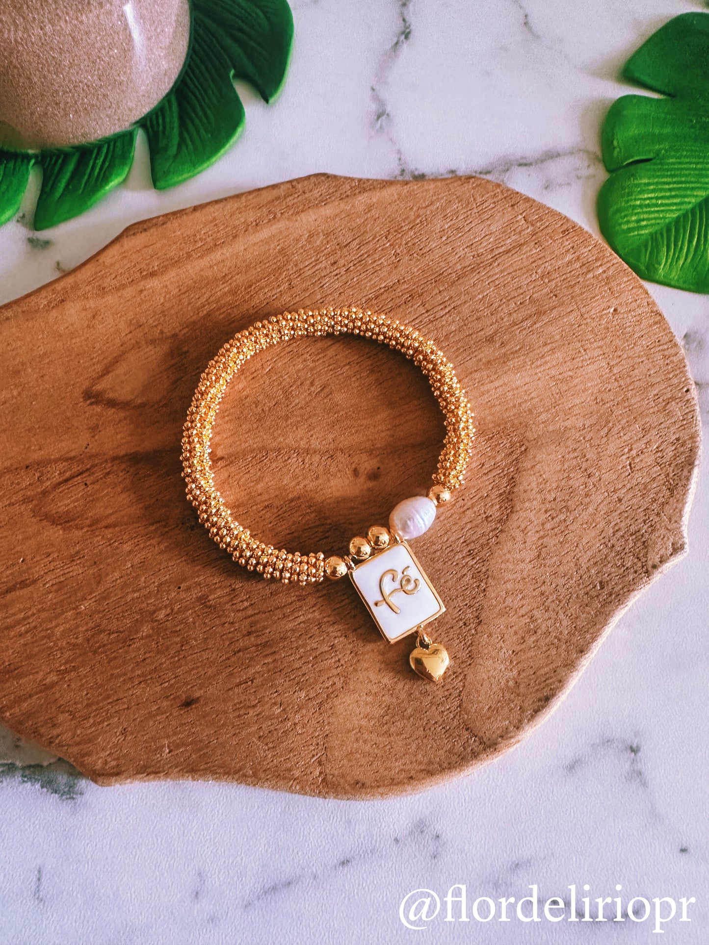 Fe love gold bracelet