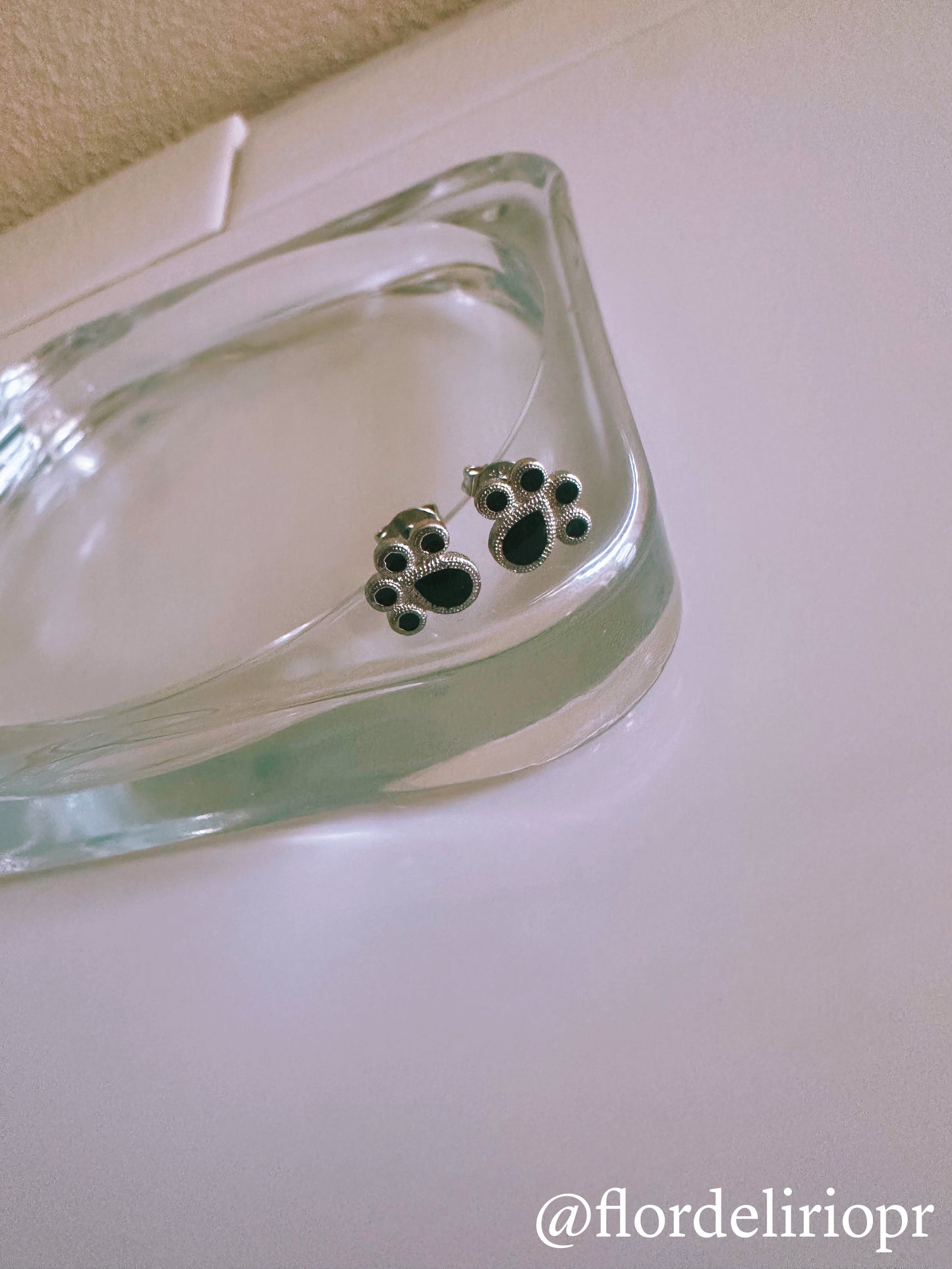 Mini black paw earrings