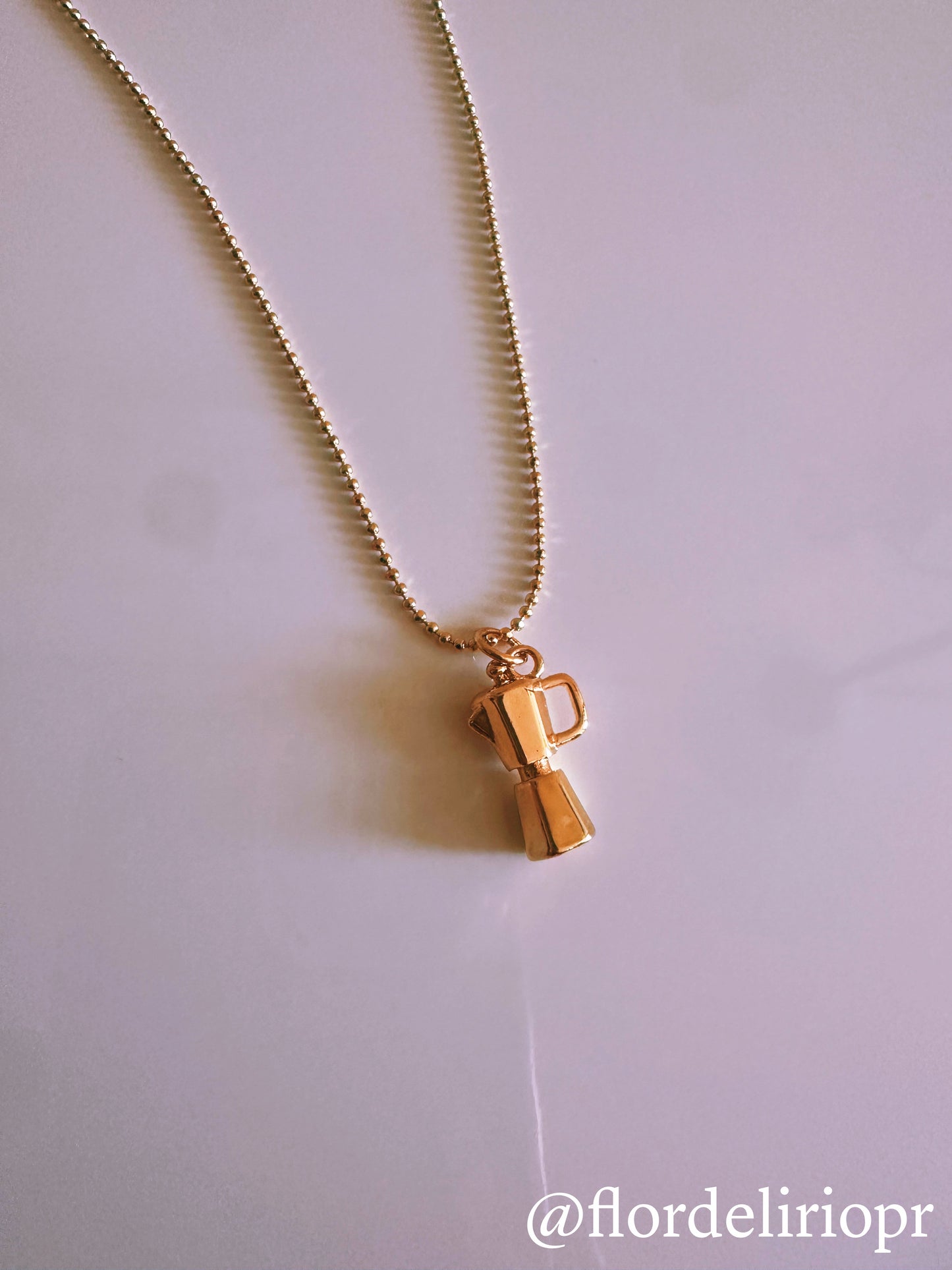 Gold greca coffee maker necklace