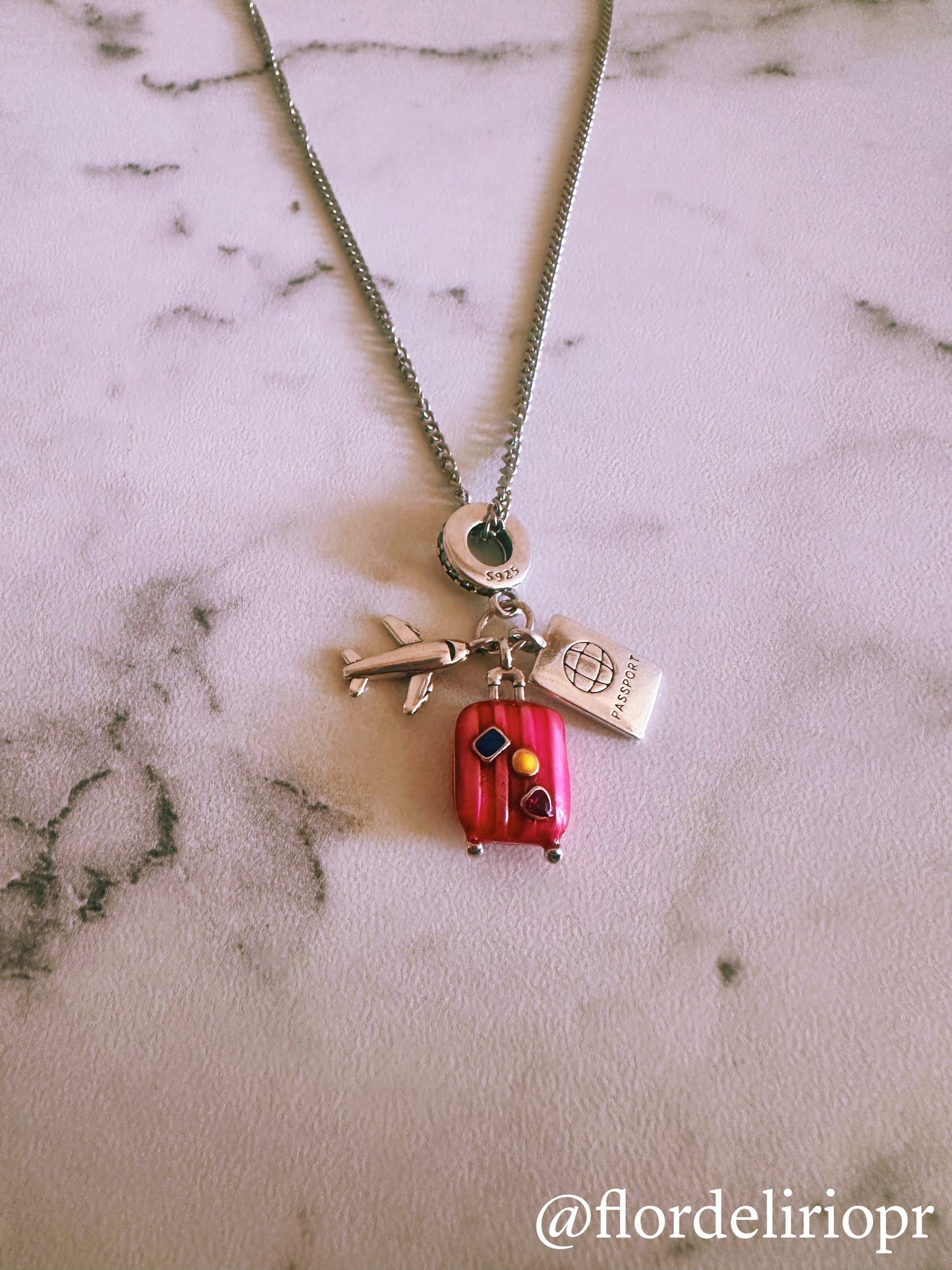 Pink baggage travel lover necklace